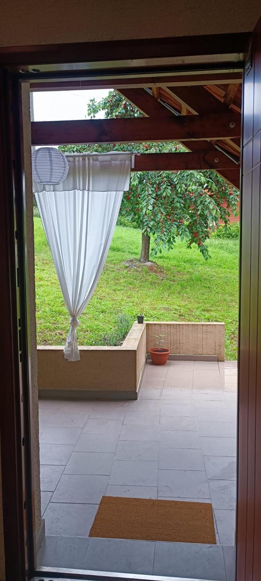 Apartman Nad Vinnym Sklepom Pouzdrany Экстерьер фото